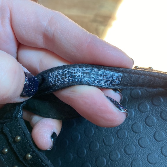 Vionic Tasha Flip Flops Sandals Black - Picture 6 of 6